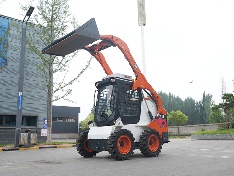 FD Mini Skid-Loader ZT18 for sale - Image 3
